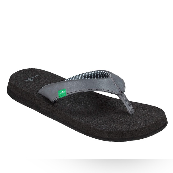 Sanuk Shoes - Sanuk Yoga Mat Flip Flop Sandals in Black